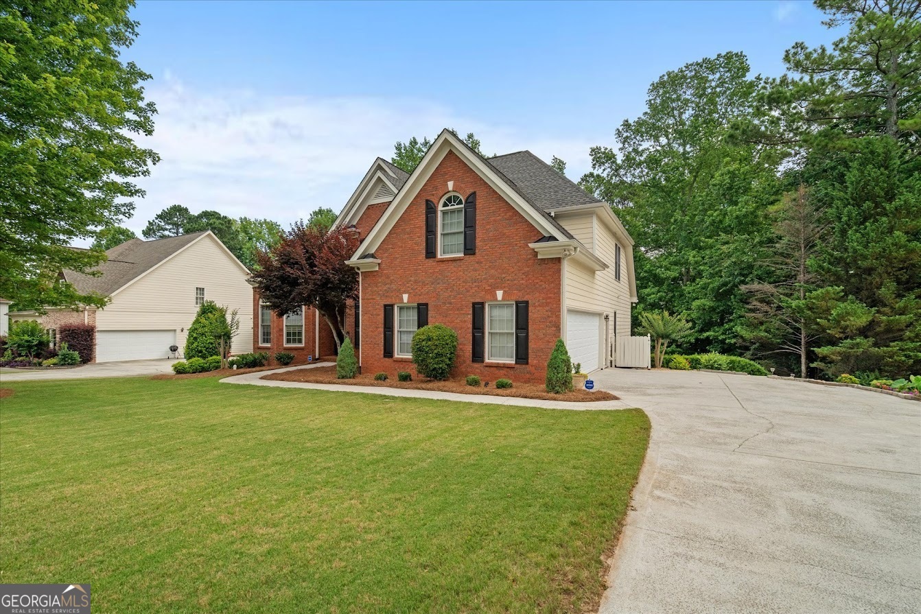 1012 Chestnut Creek Drive Property Photo 4