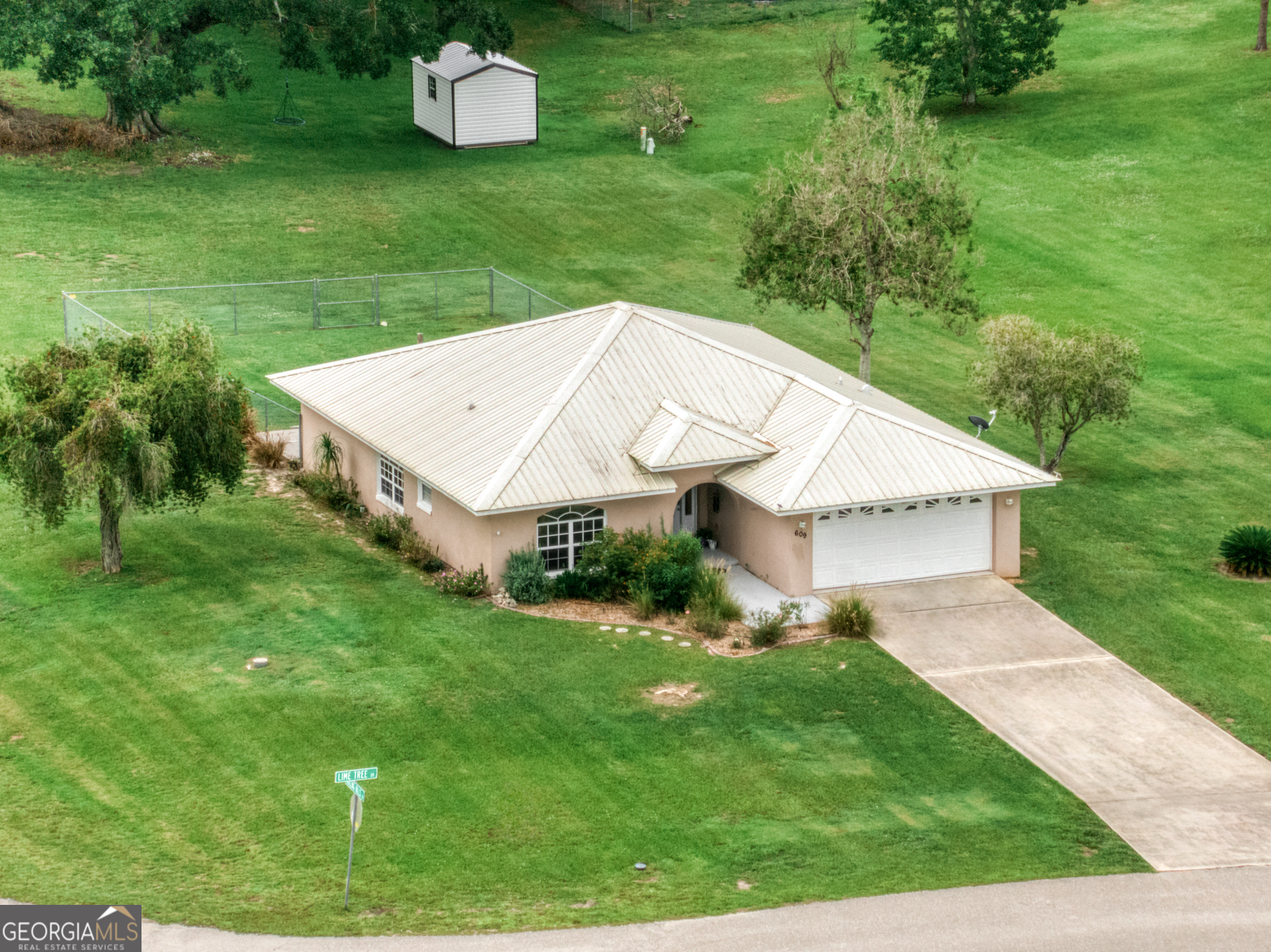 609 Limetree Drive Property Photo 1