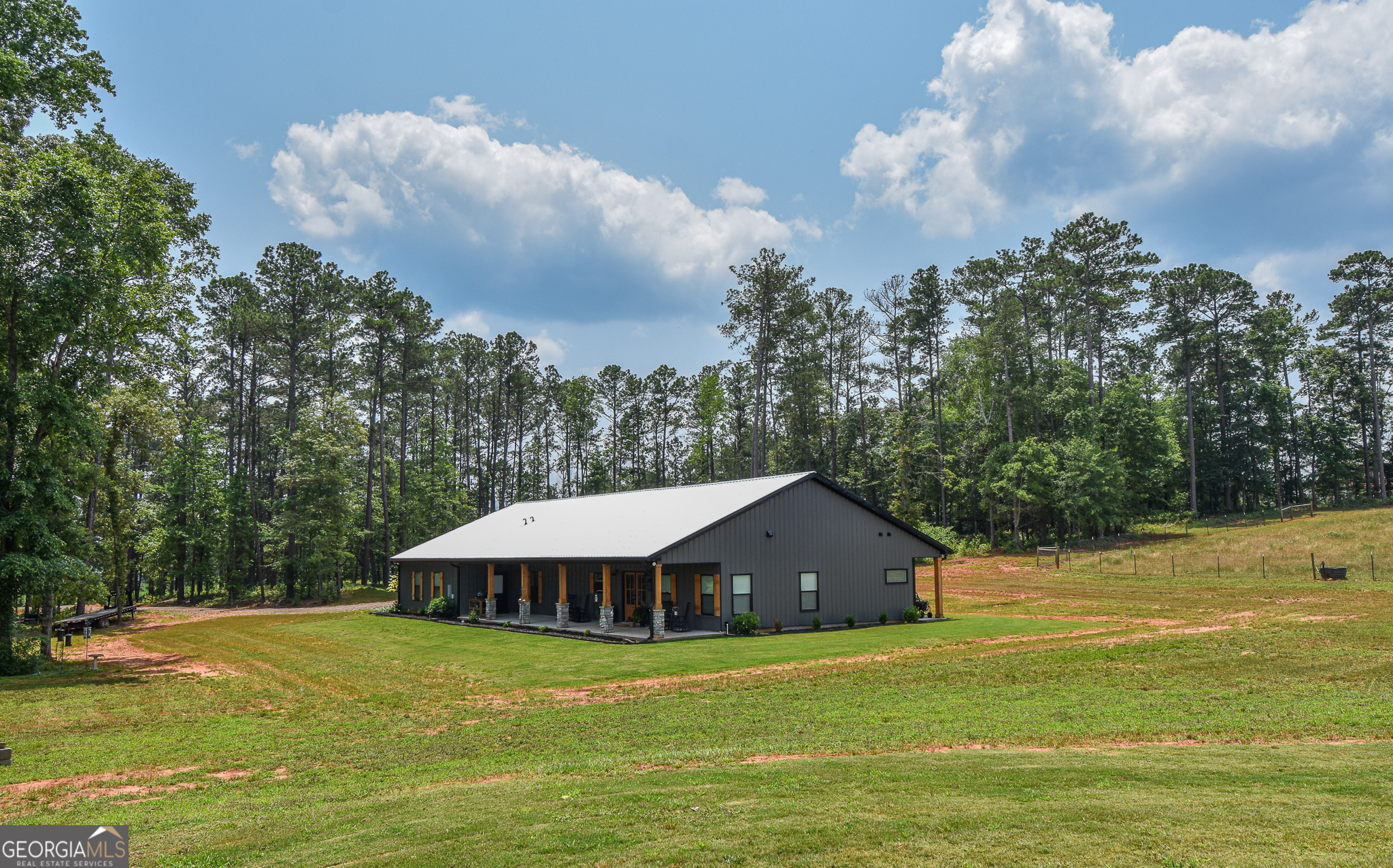 111 Possum Trot Road Property Photo 1