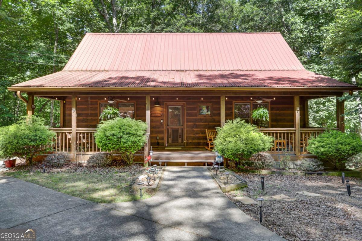 2150 Newport Drive Property Photo 1