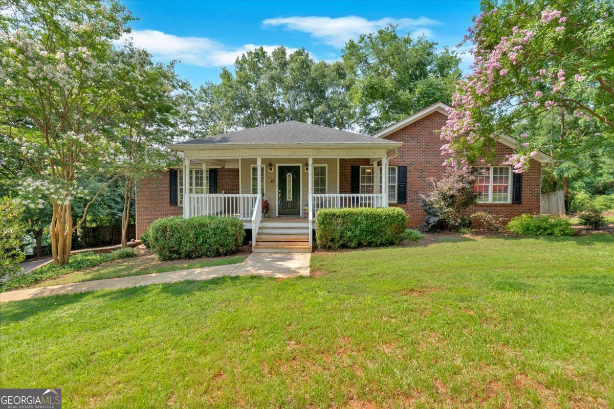 11 Chestnut Street Property Photo 1