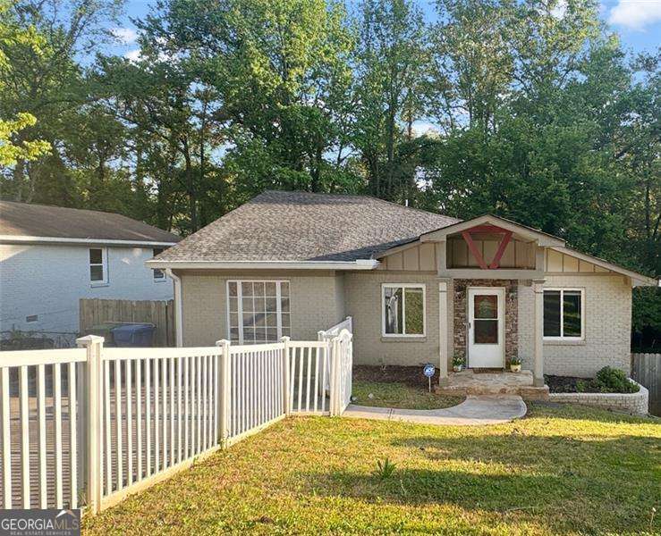1684 Braeburn Drive Se Property Photo 1