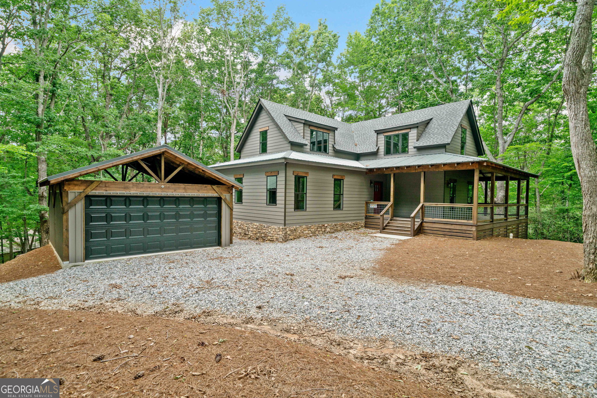 4189 Tamarack Drive Property Photo 1