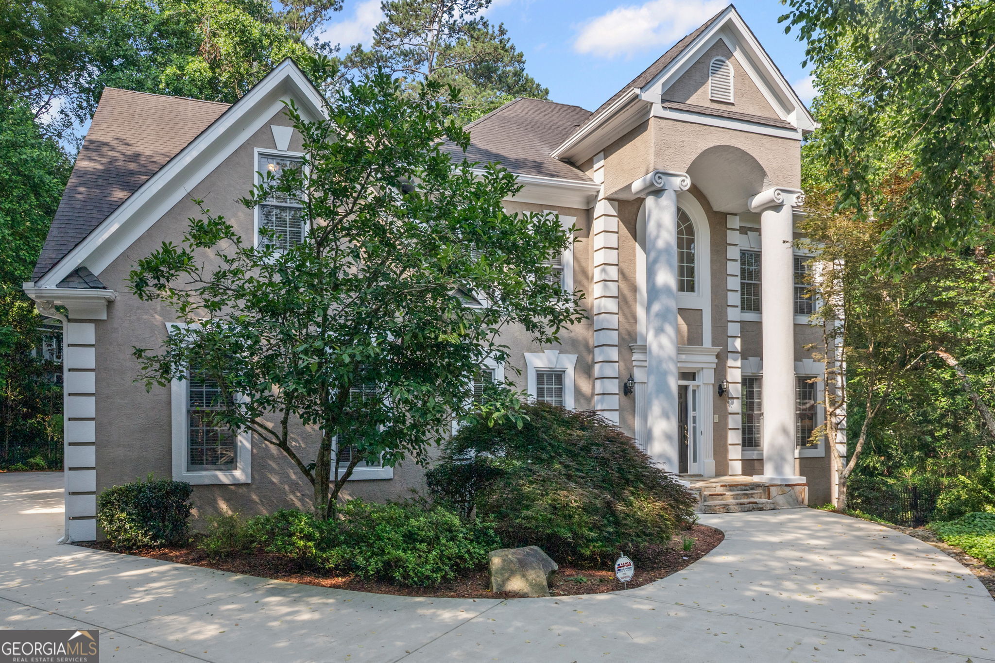310 Ivy Brooke Court Property Photo 1