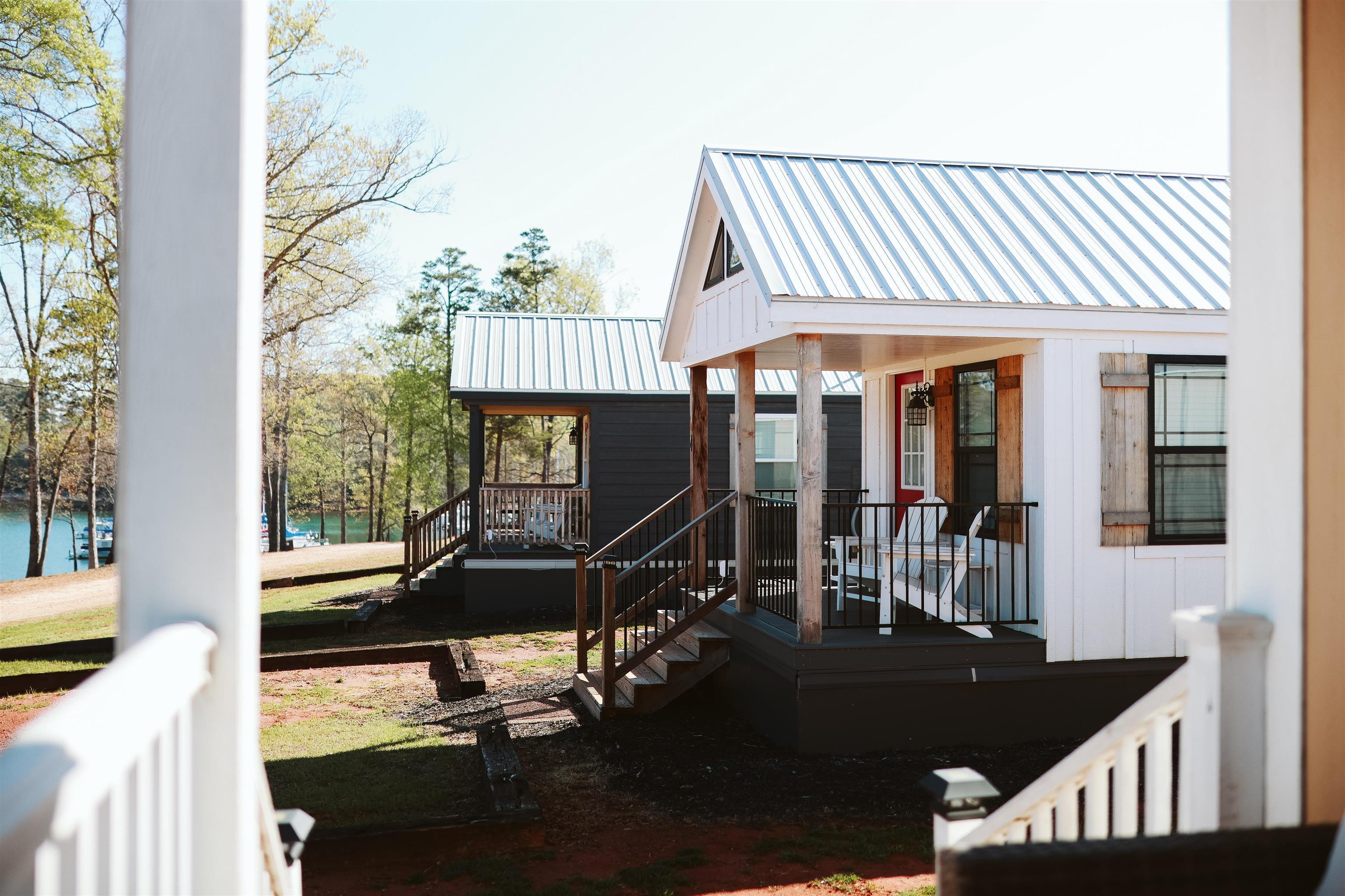 320 Big Water Road Property Photo 15