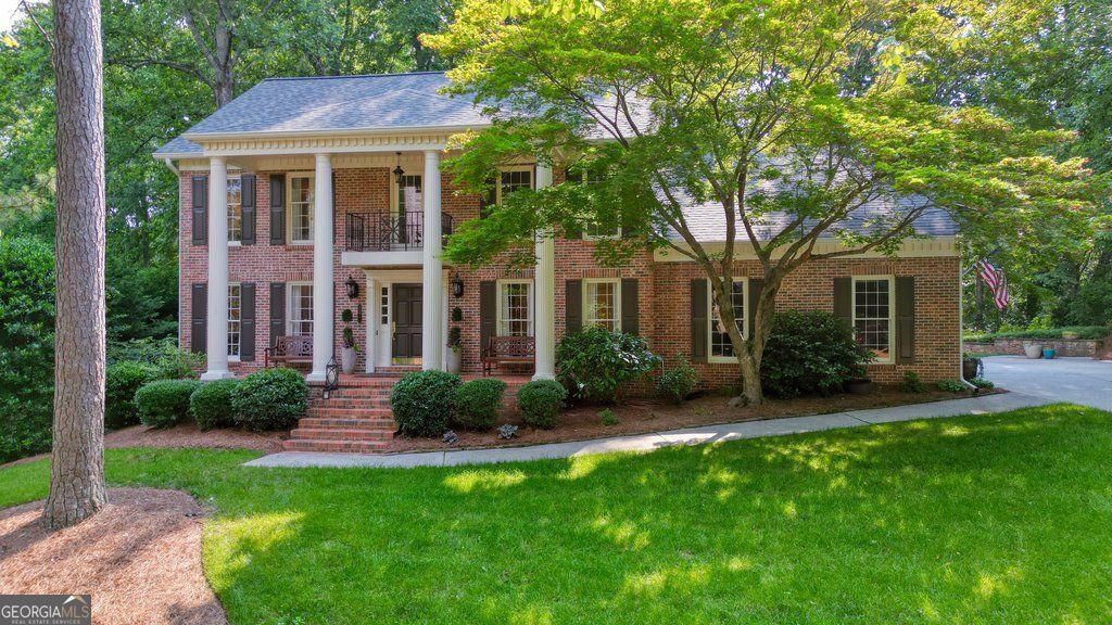 11940 Mountain Laurel Drive Property Photo 1