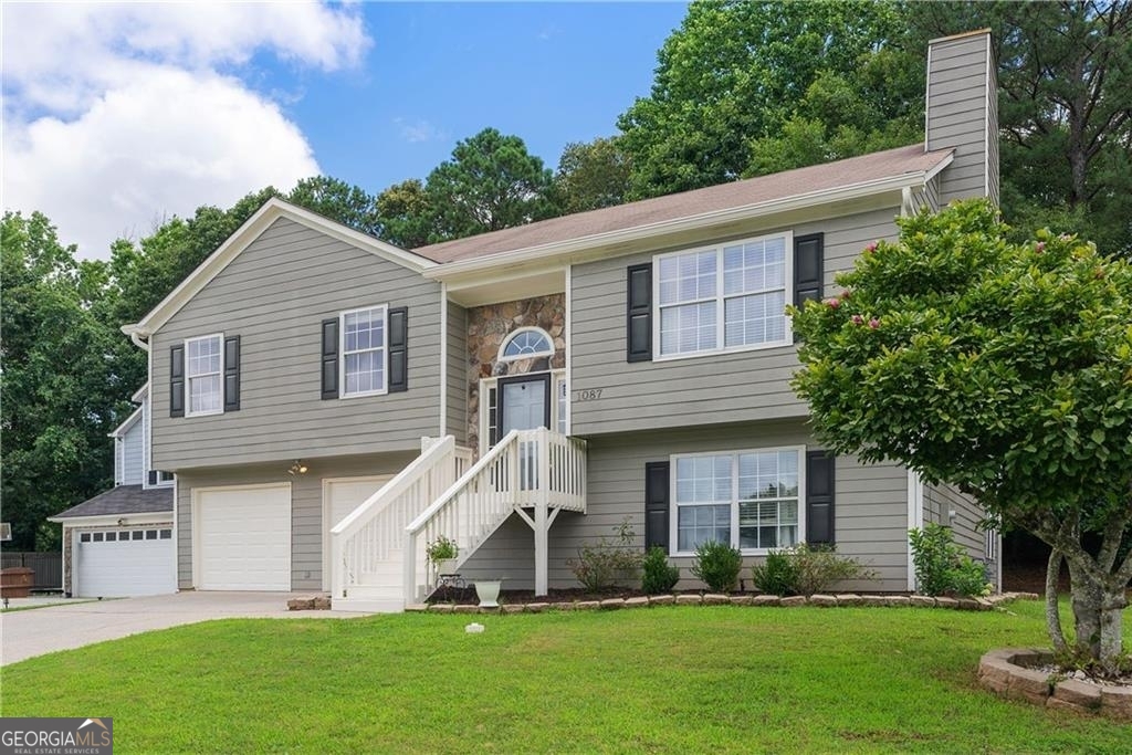 1087 Berkley Drive Se Property Photo 1