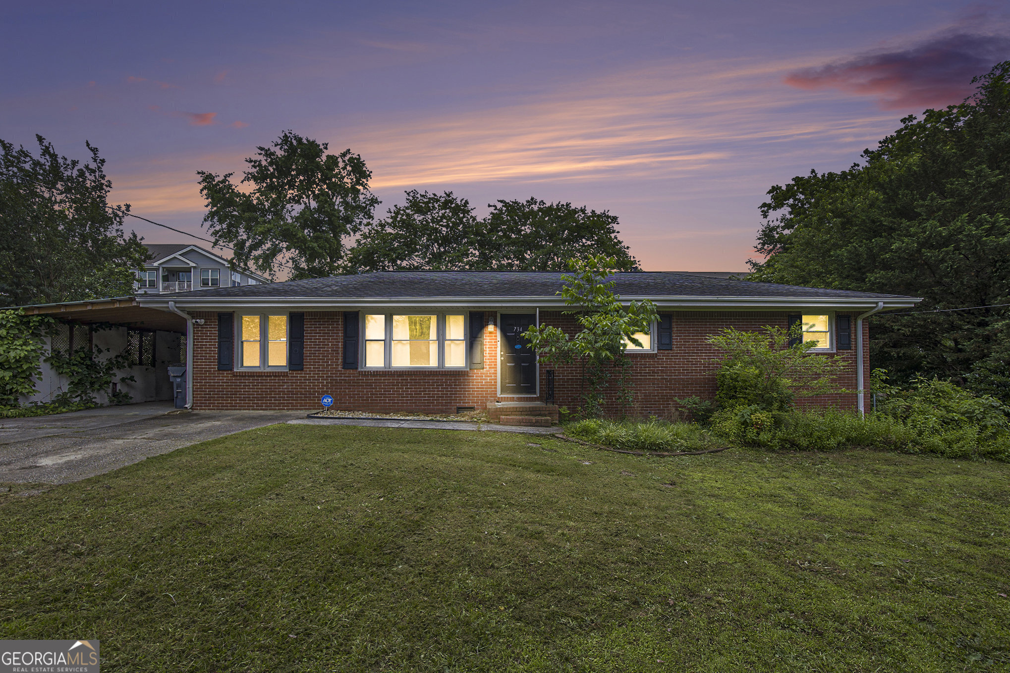 734 Meadowlark Drive Property Photo 1