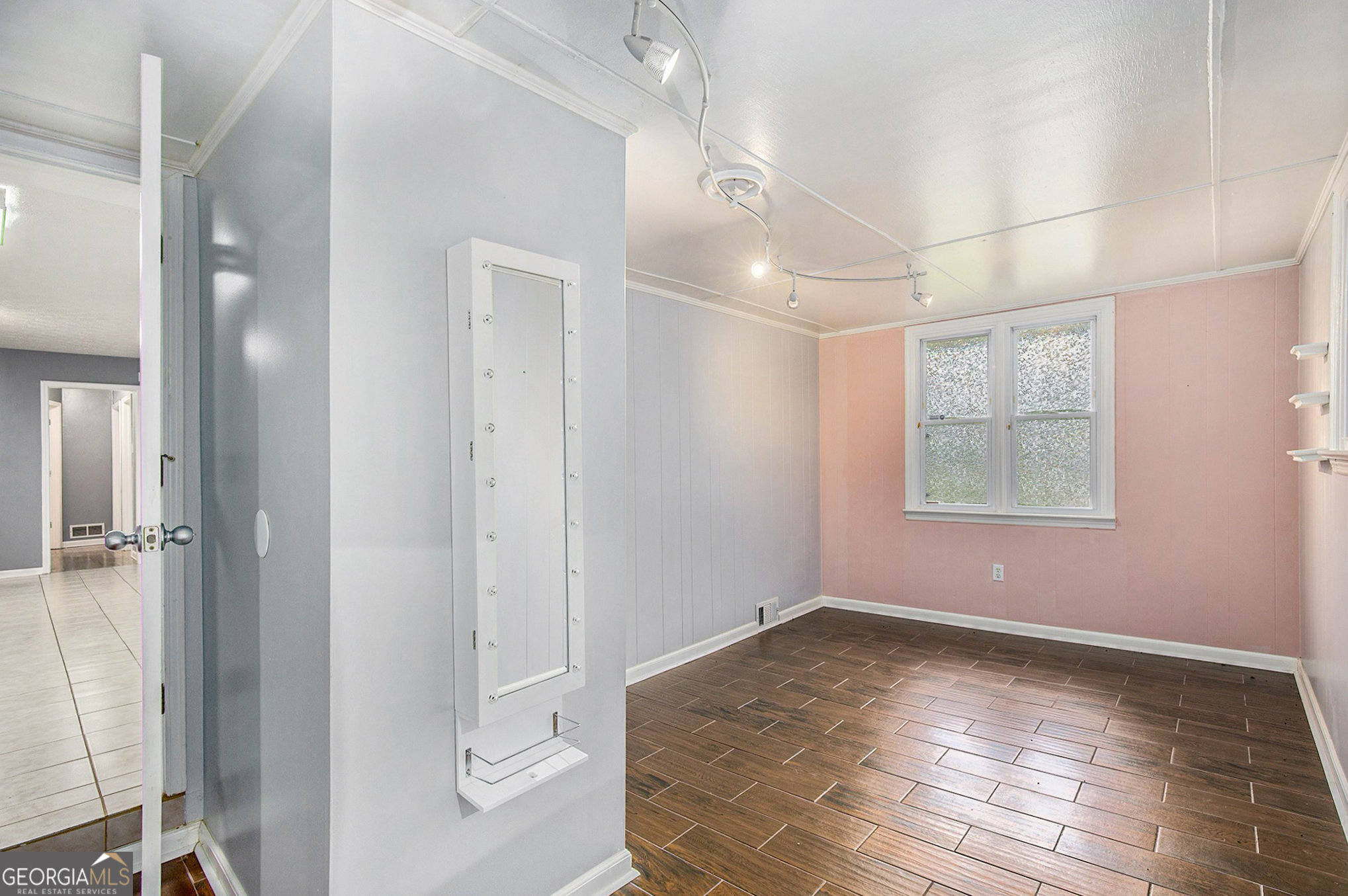 734 Meadowlark Drive Property Photo 13