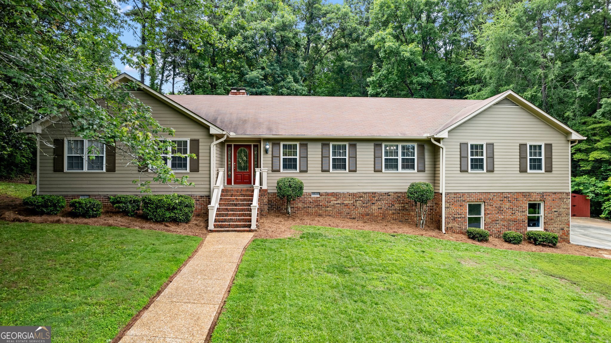 207 Saddle Mountain Road Se Property Photo 1