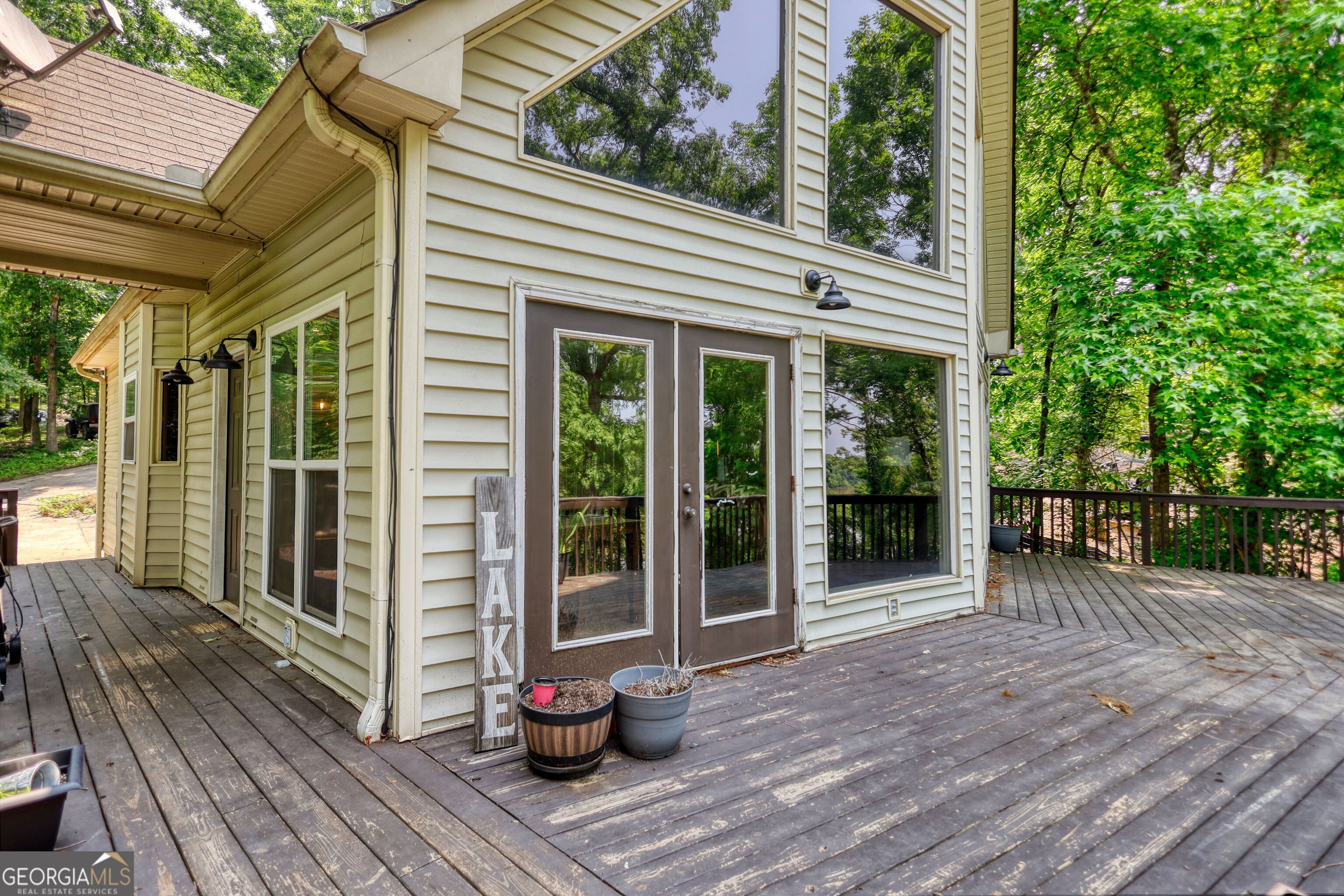 833 Bear Creek Point Property Photo 1
