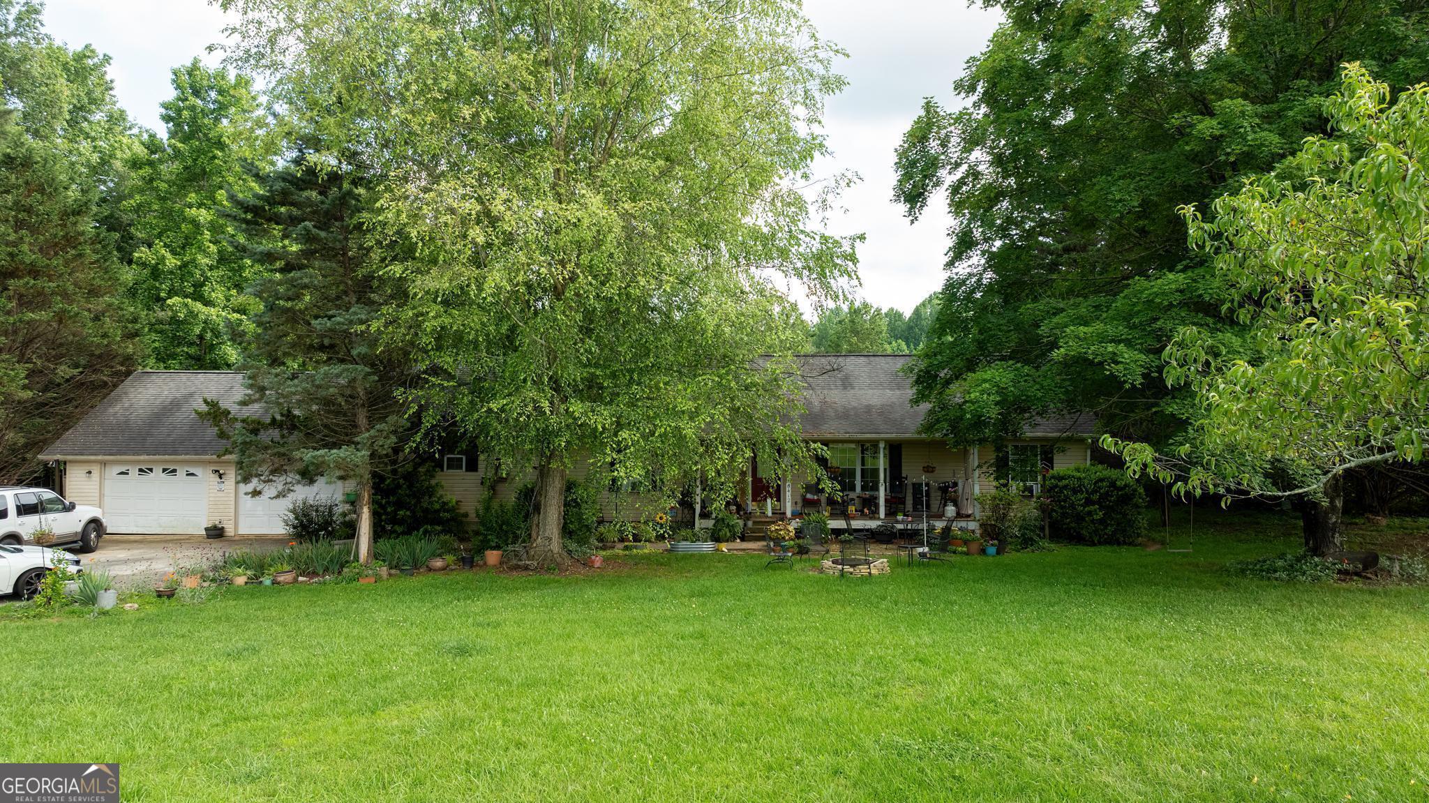 6412 Holly Springs Road Property Photo 1