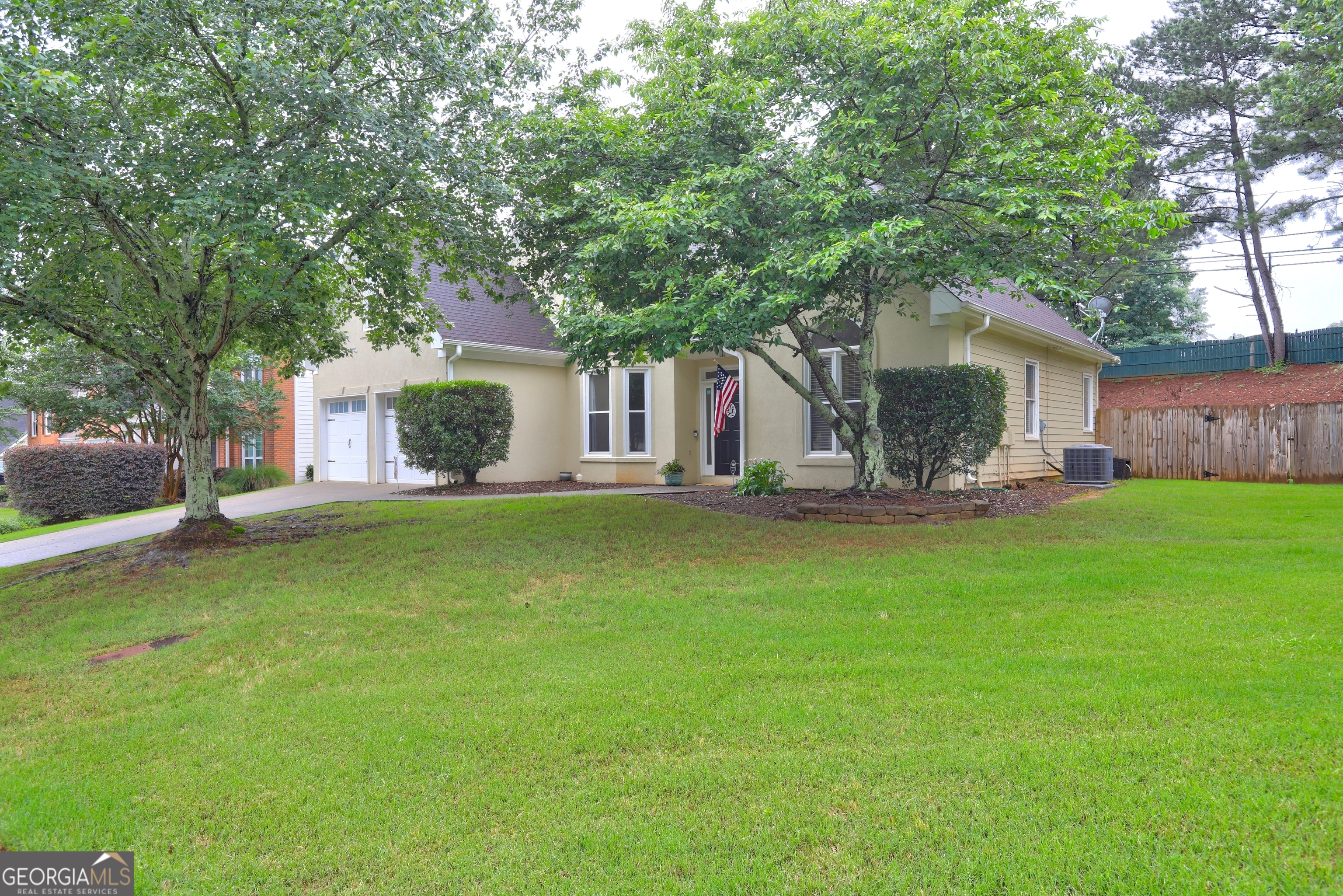 2230 Laurel Lake Drive Property Photo 1