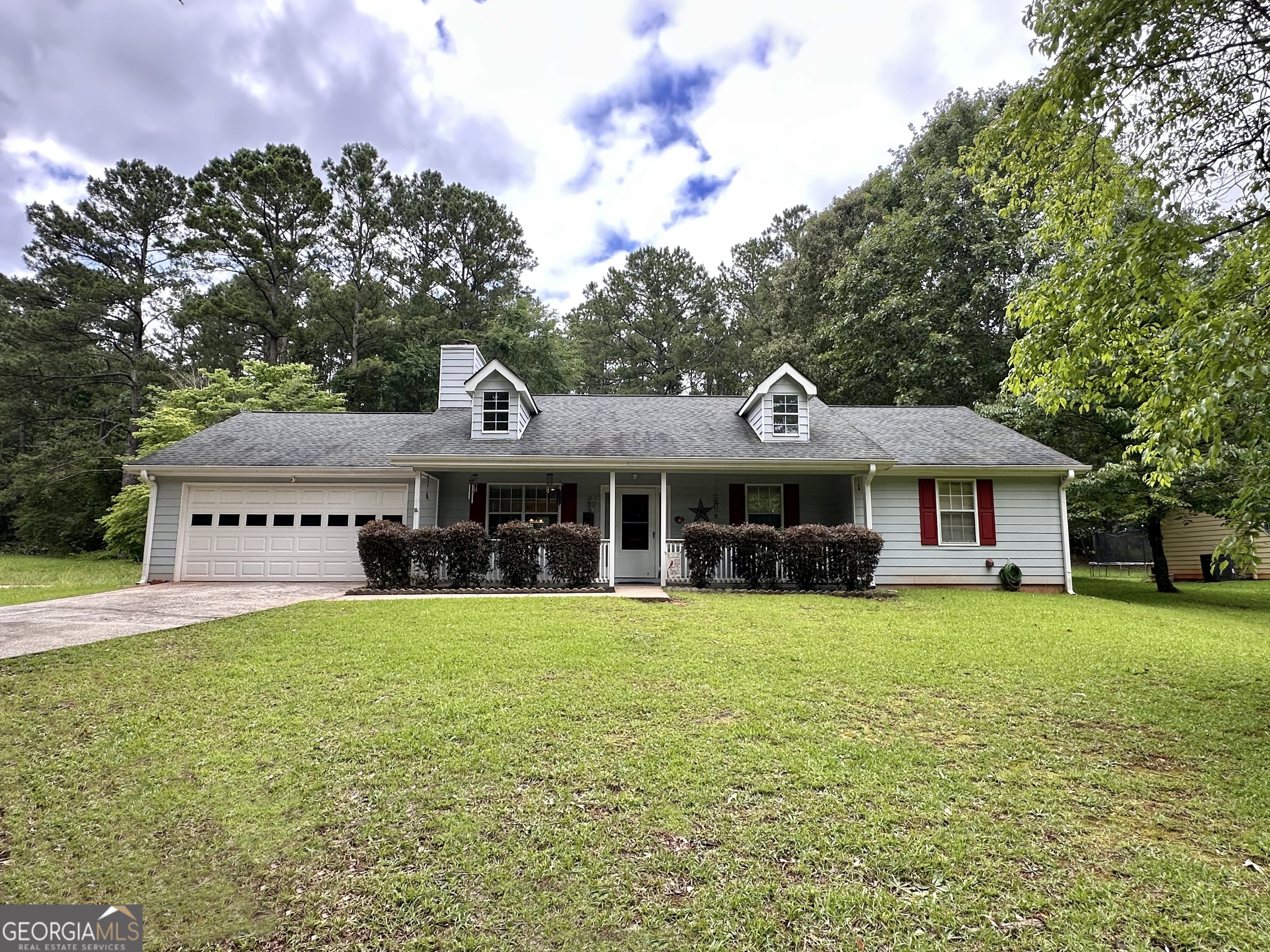 150 Willow Shoals Drive Property Photo 1