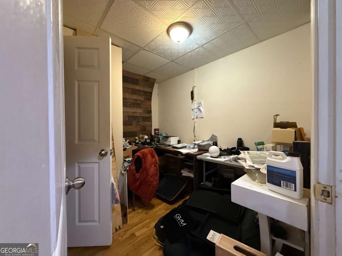 923 Commercial Street Ne Property Photo 19