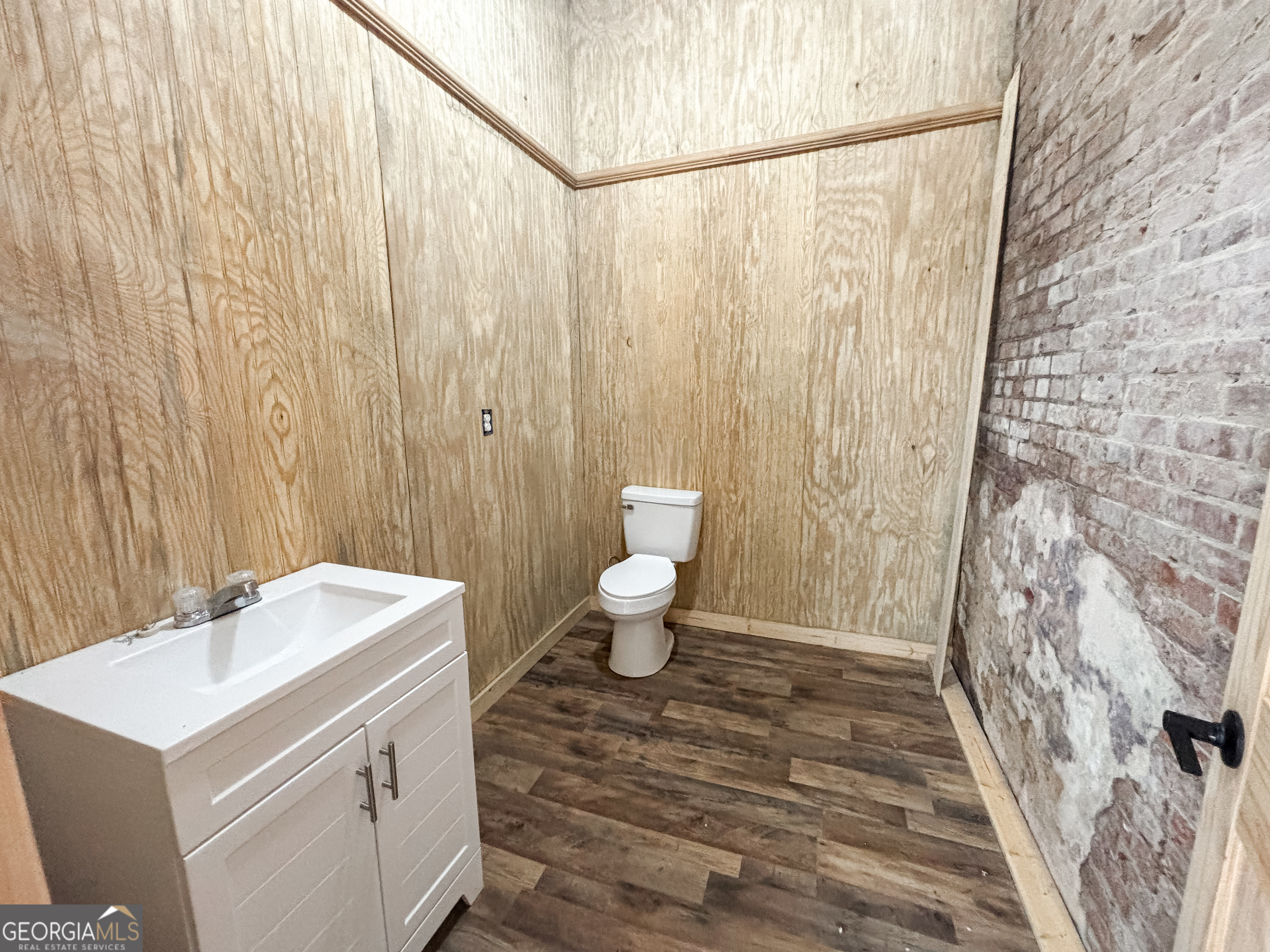 729 Cotton Avenue Property Photo 8