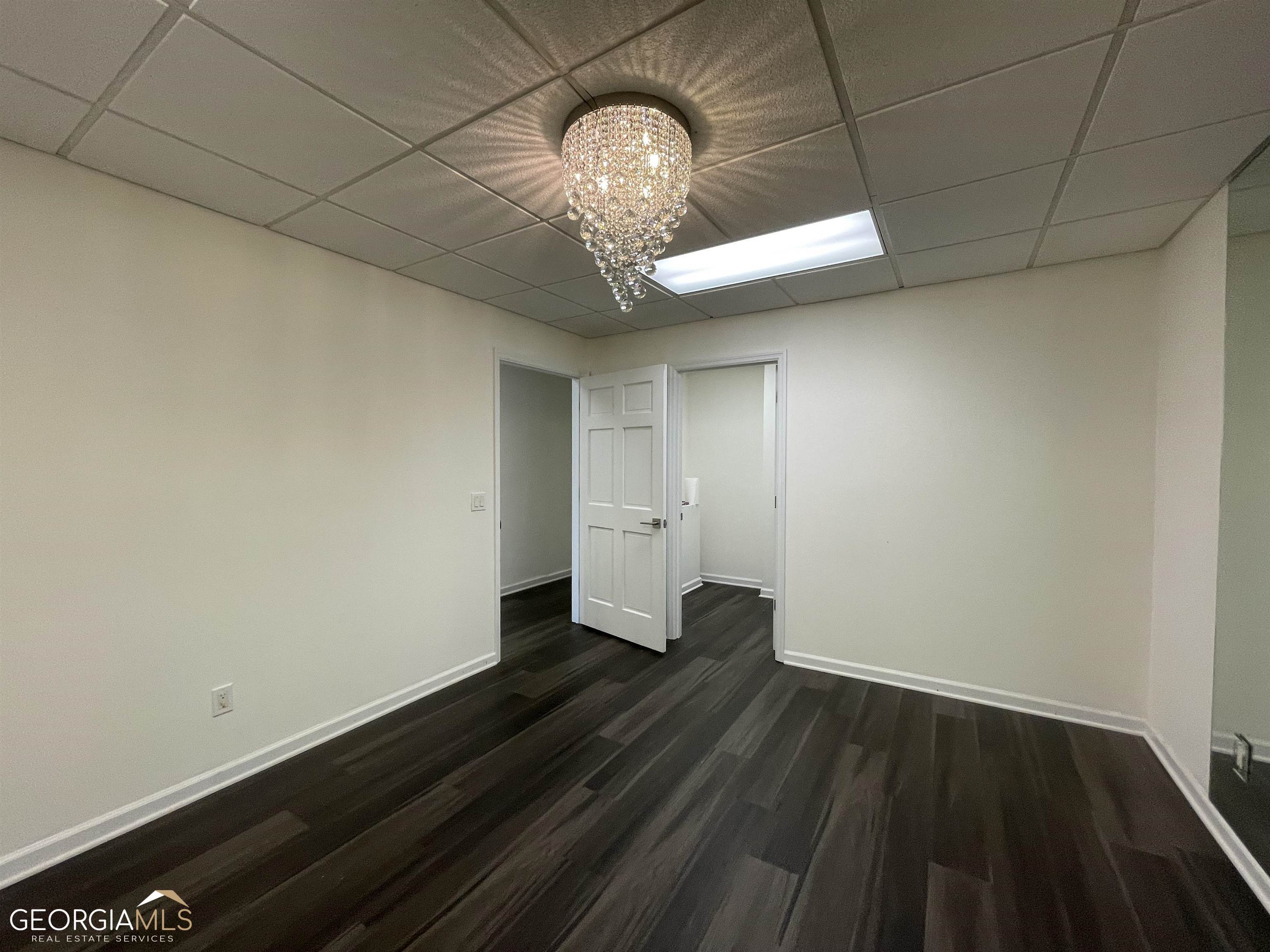 105 S Jefferson Avenue Property Photo 15