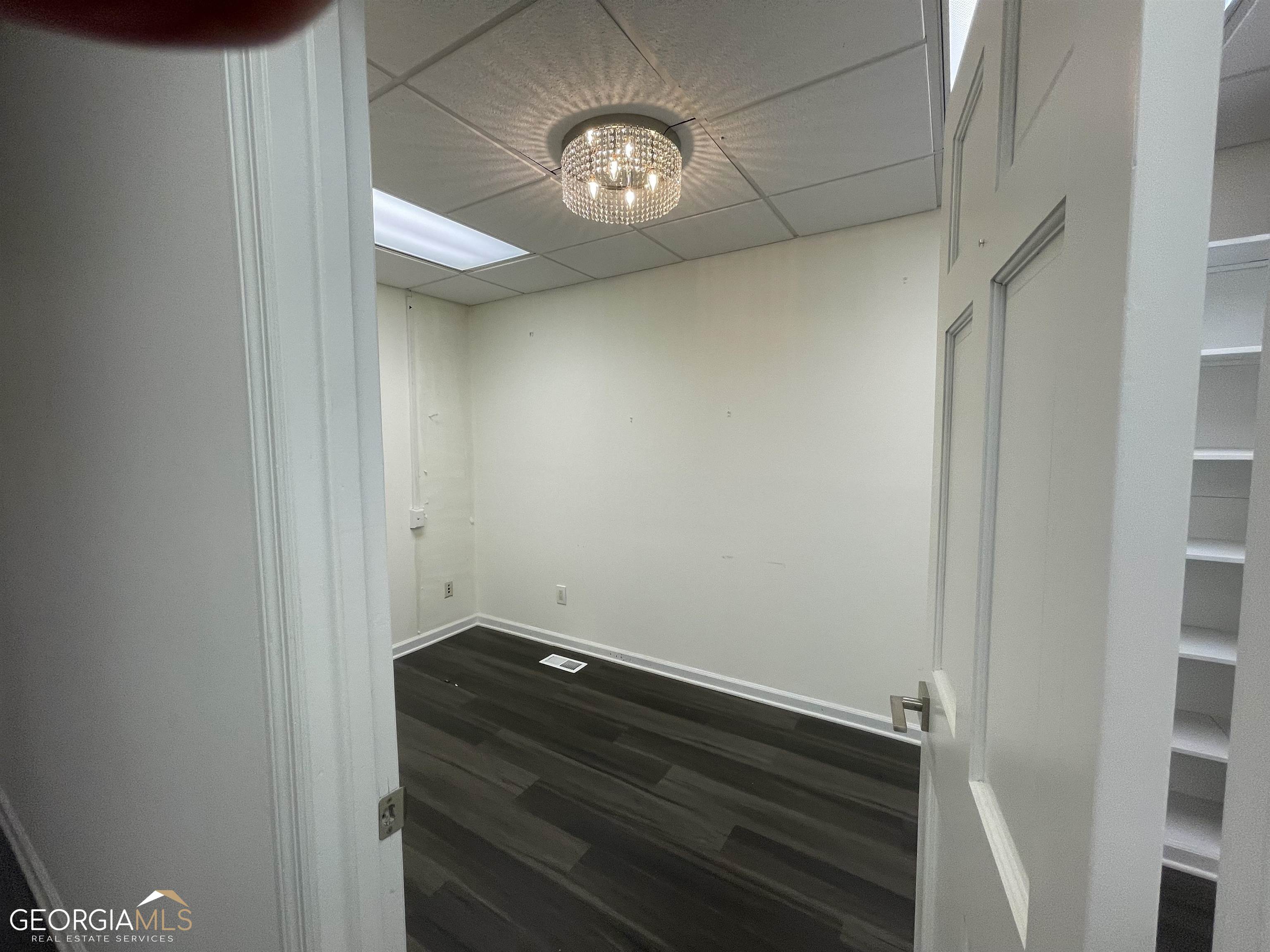 105 S Jefferson Avenue Property Photo 17
