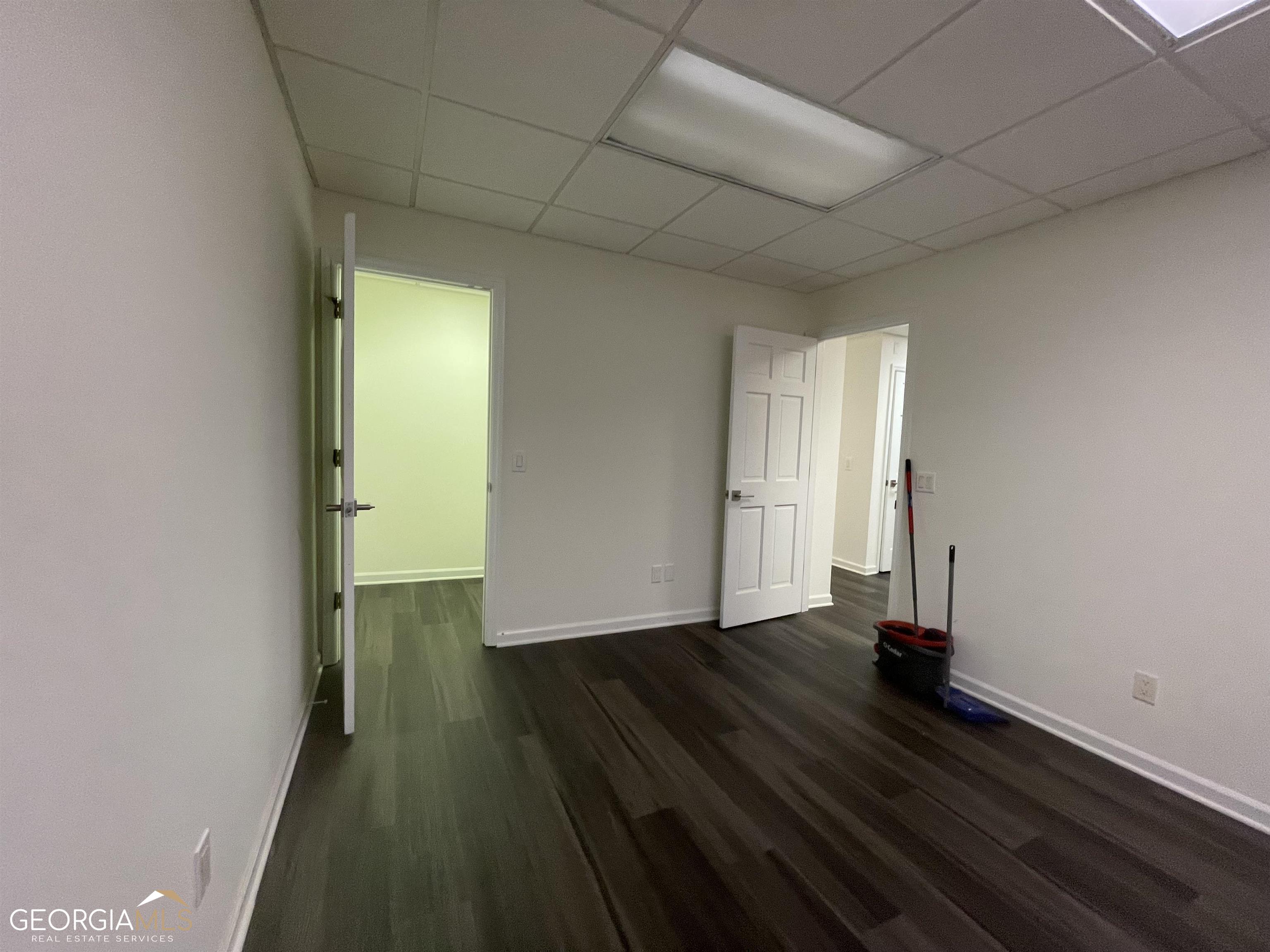 105 S Jefferson Avenue Property Photo 19