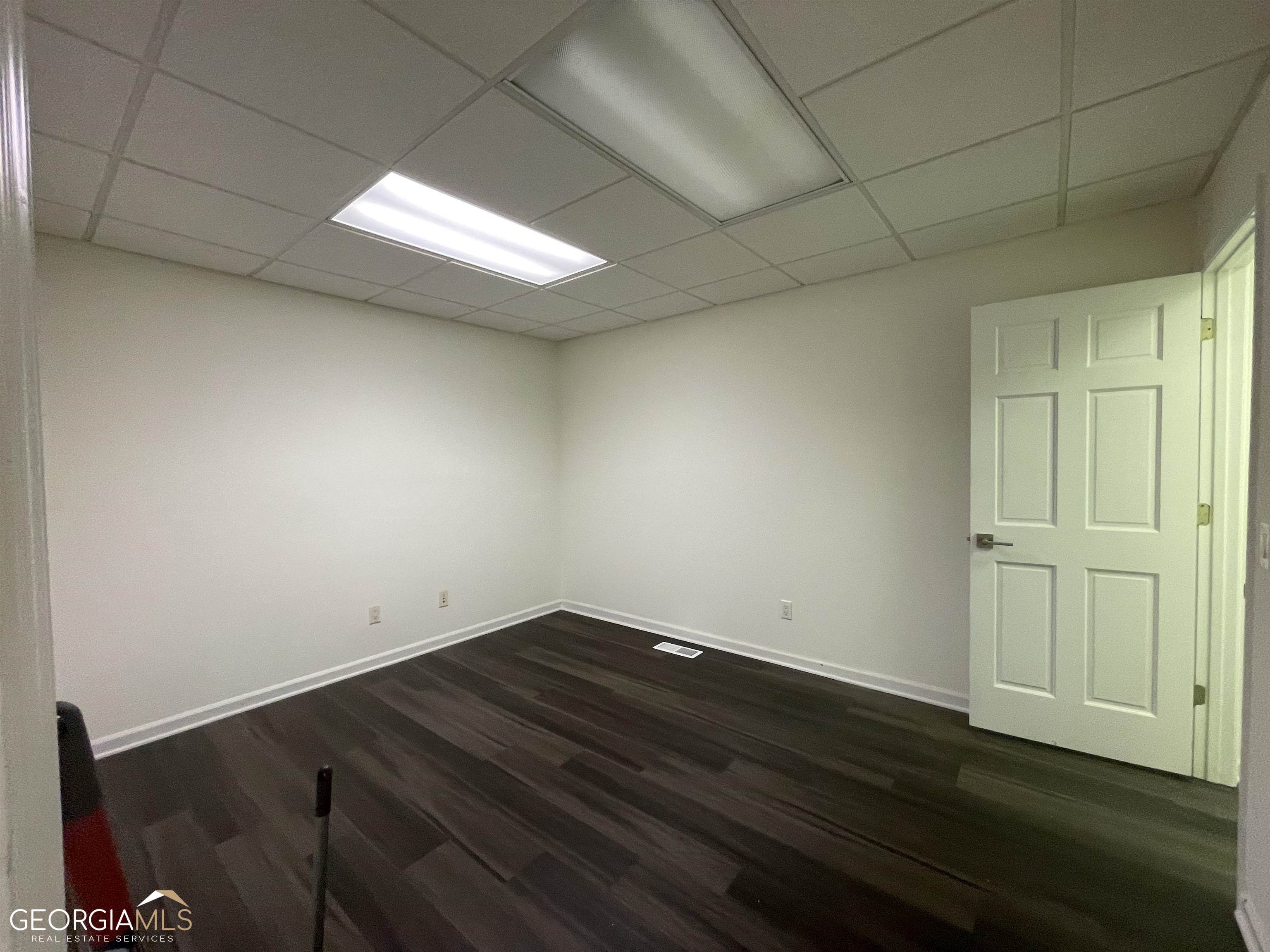 105 S Jefferson Avenue Property Photo 20