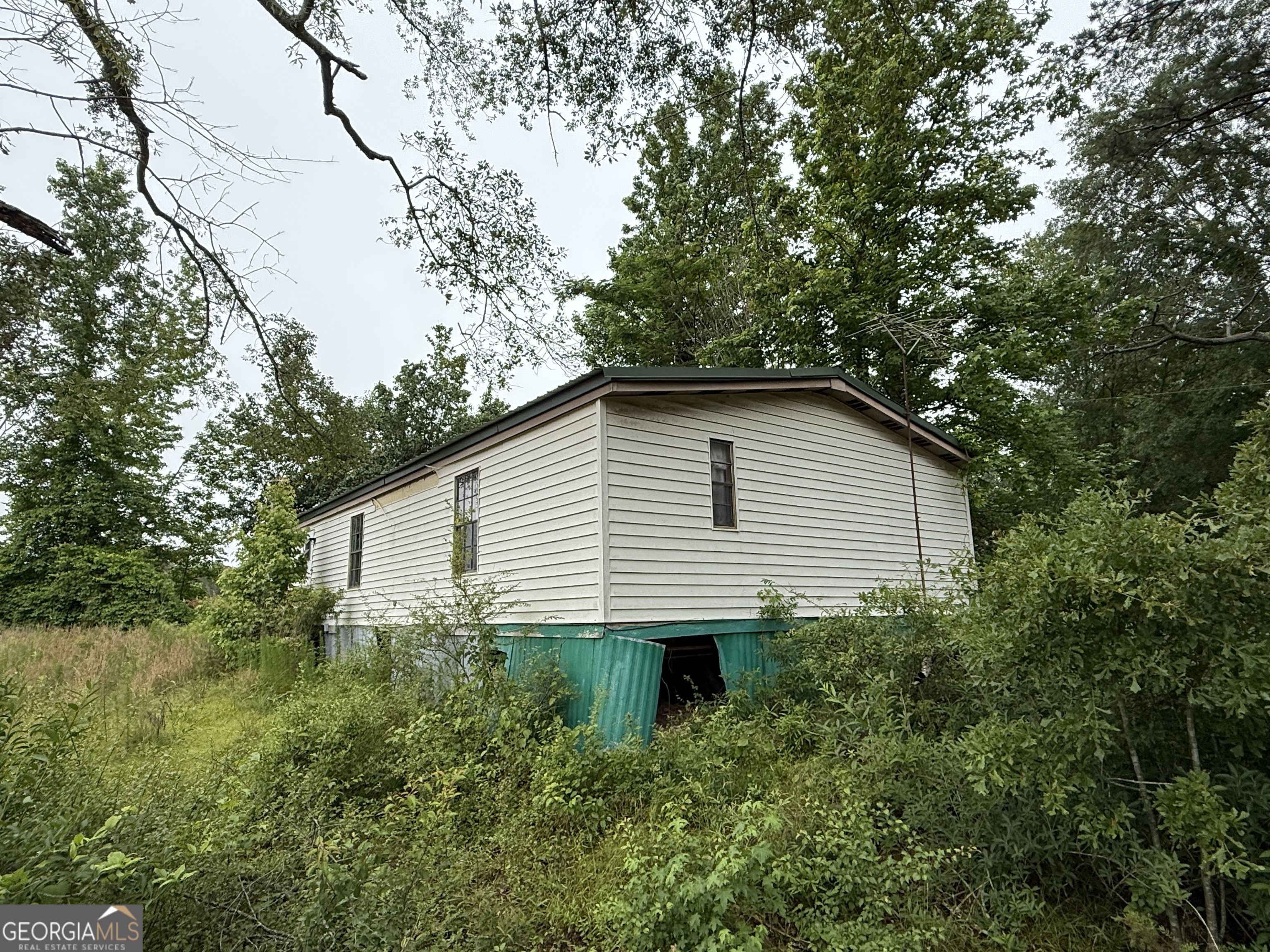 165 Jefferson Avenue Property Photo 1