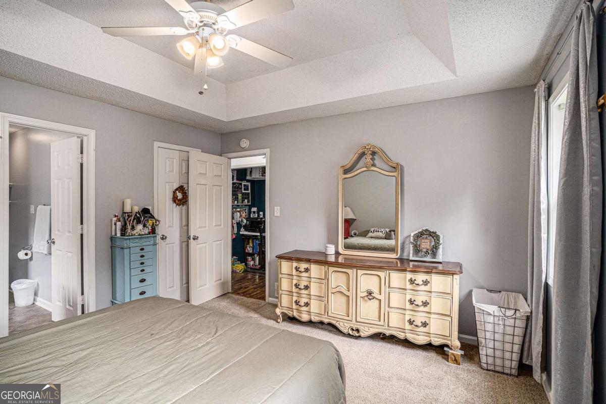 220 Spring Circle Property Photo 15