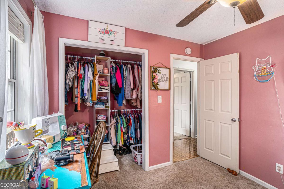 220 Spring Circle Property Photo 18