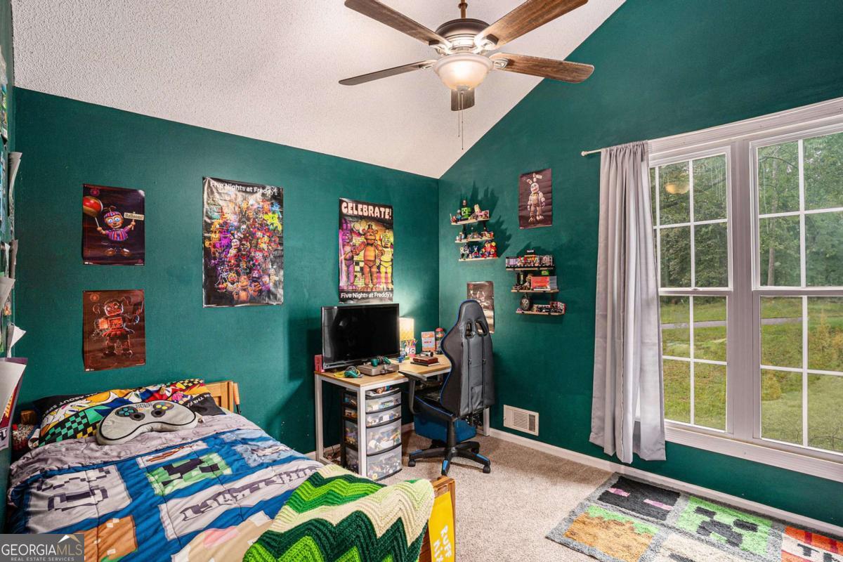 220 Spring Circle Property Photo 20