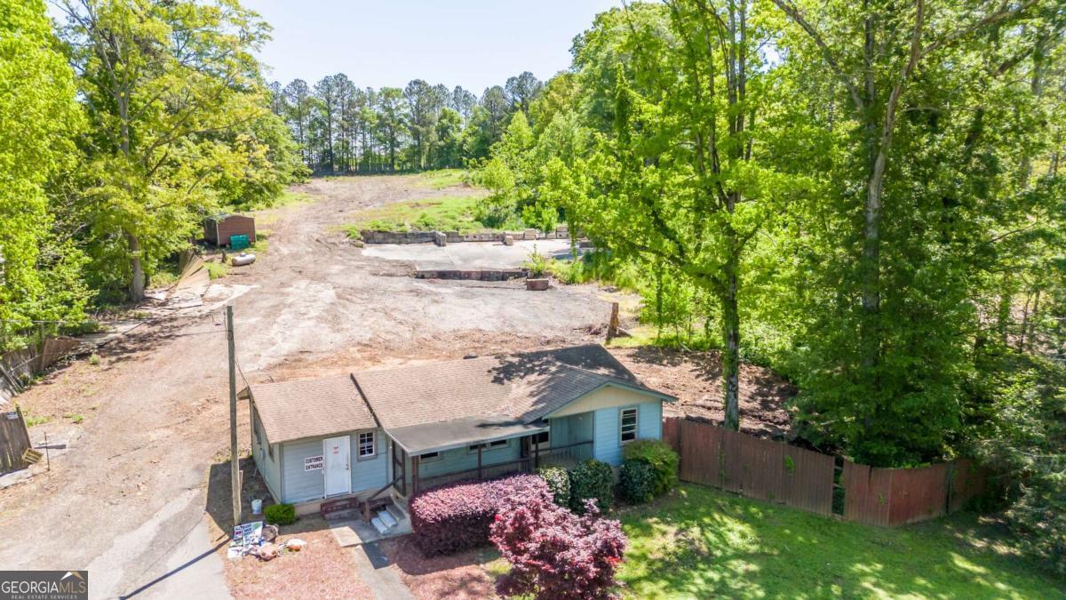 7919 Hickory Flat Highway Property Photo 1