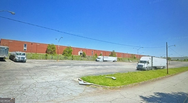 325 Goodrich Avenue Property Photo 7