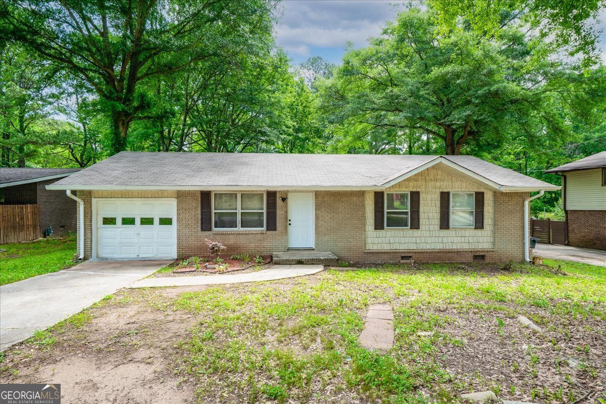 6516 Maddox Road Property Photo 1