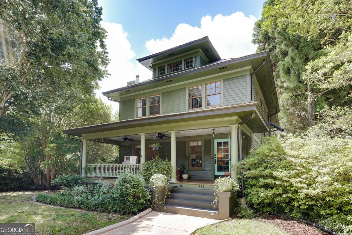 781 Boulevard Property Photo 1