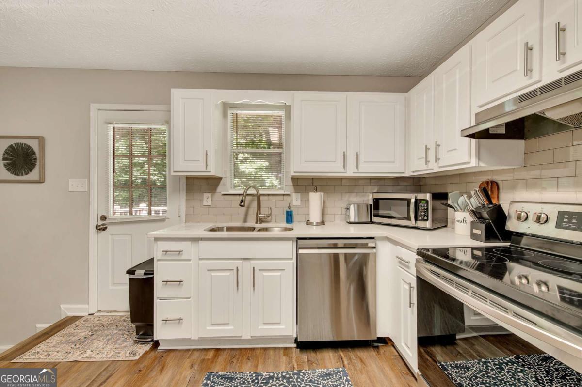 4375 Coopers Creek Drive Se Property Photo 11