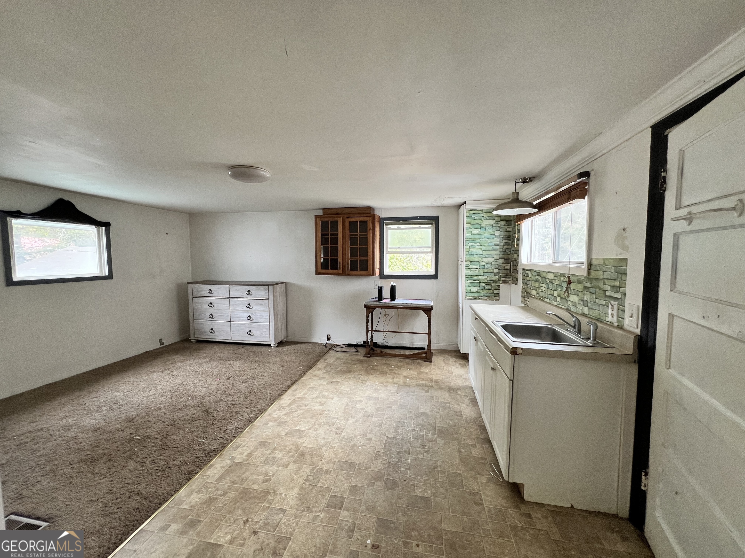 1265 Highway 16 W Property Photo 8