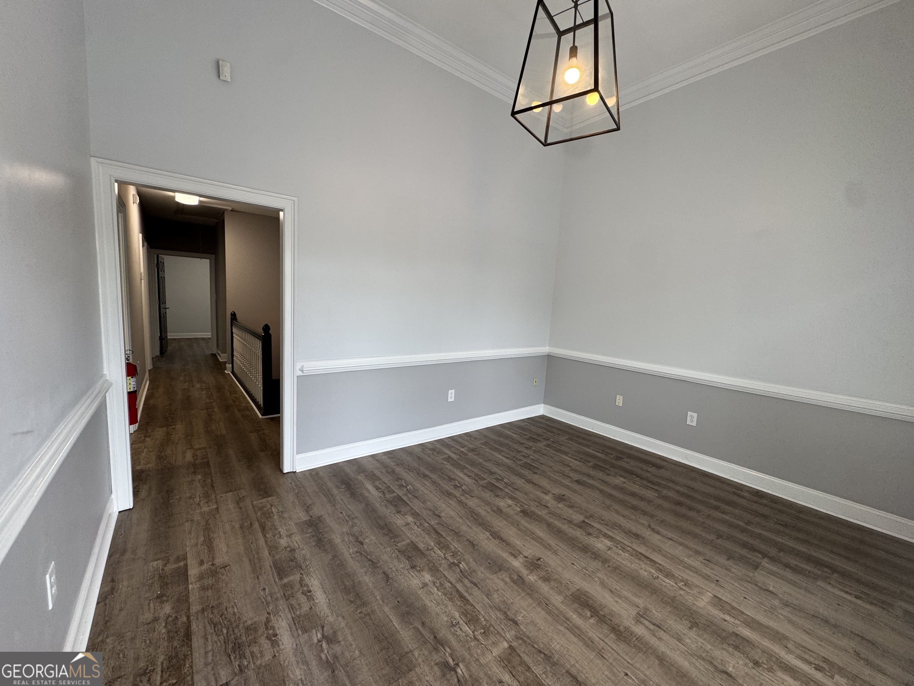 352 Corporate Center Court Property Photo 2
