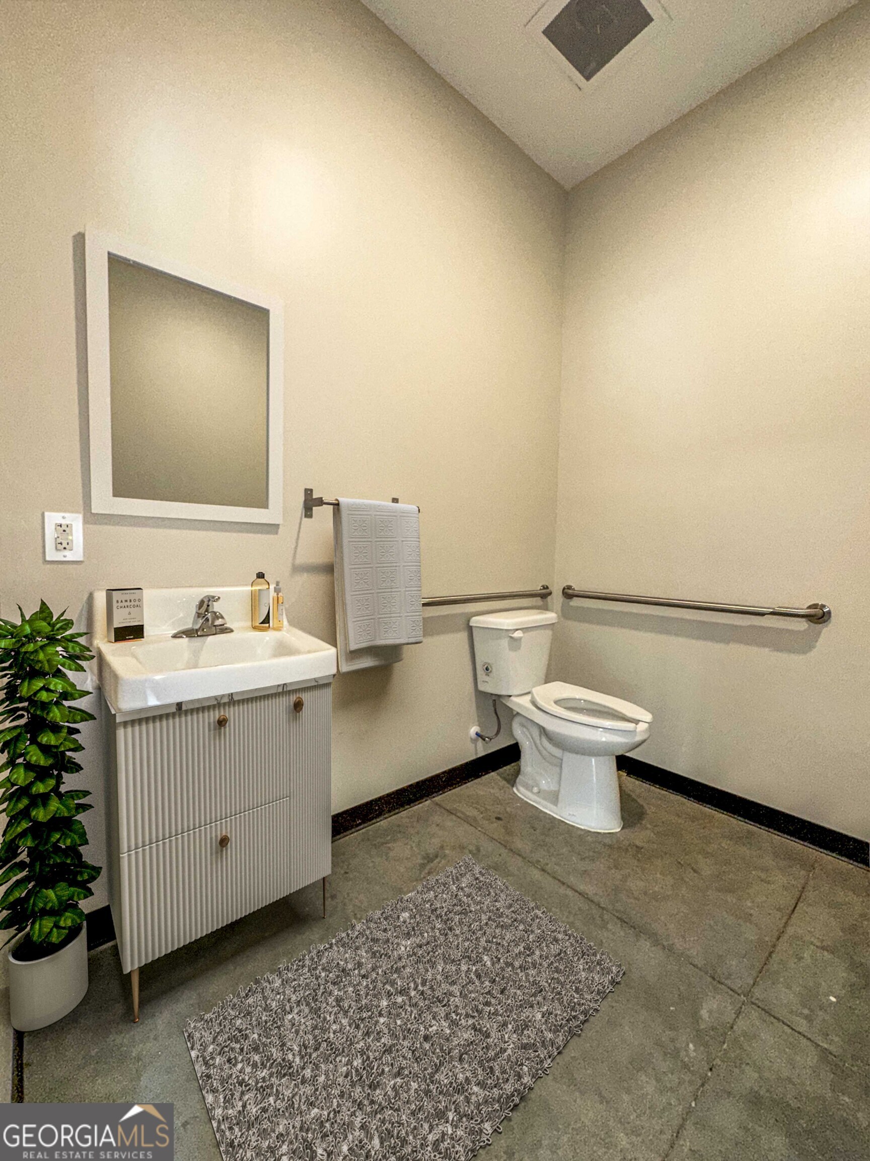1071 Jamestown Boulevard # 503 Property Photo 10