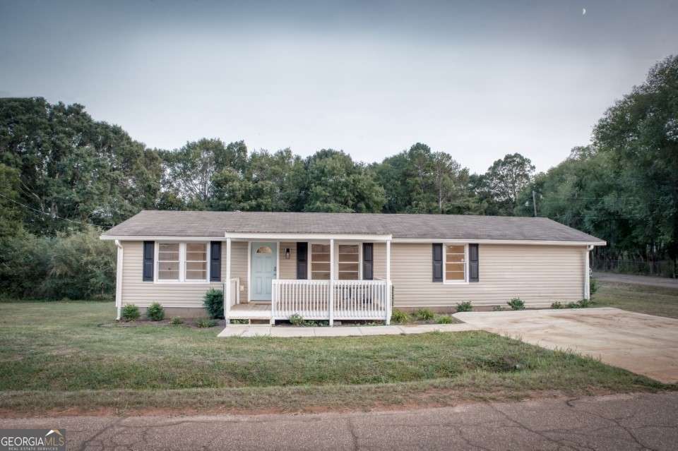 1001 Moreland Drive Picture