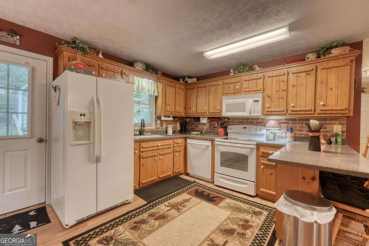 2284 Lovingood Road # 5 Property Photo 7