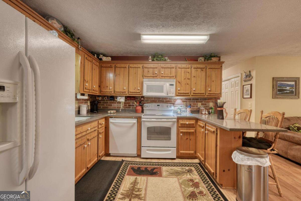 2284 Lovingood Road # 5 Property Photo 8