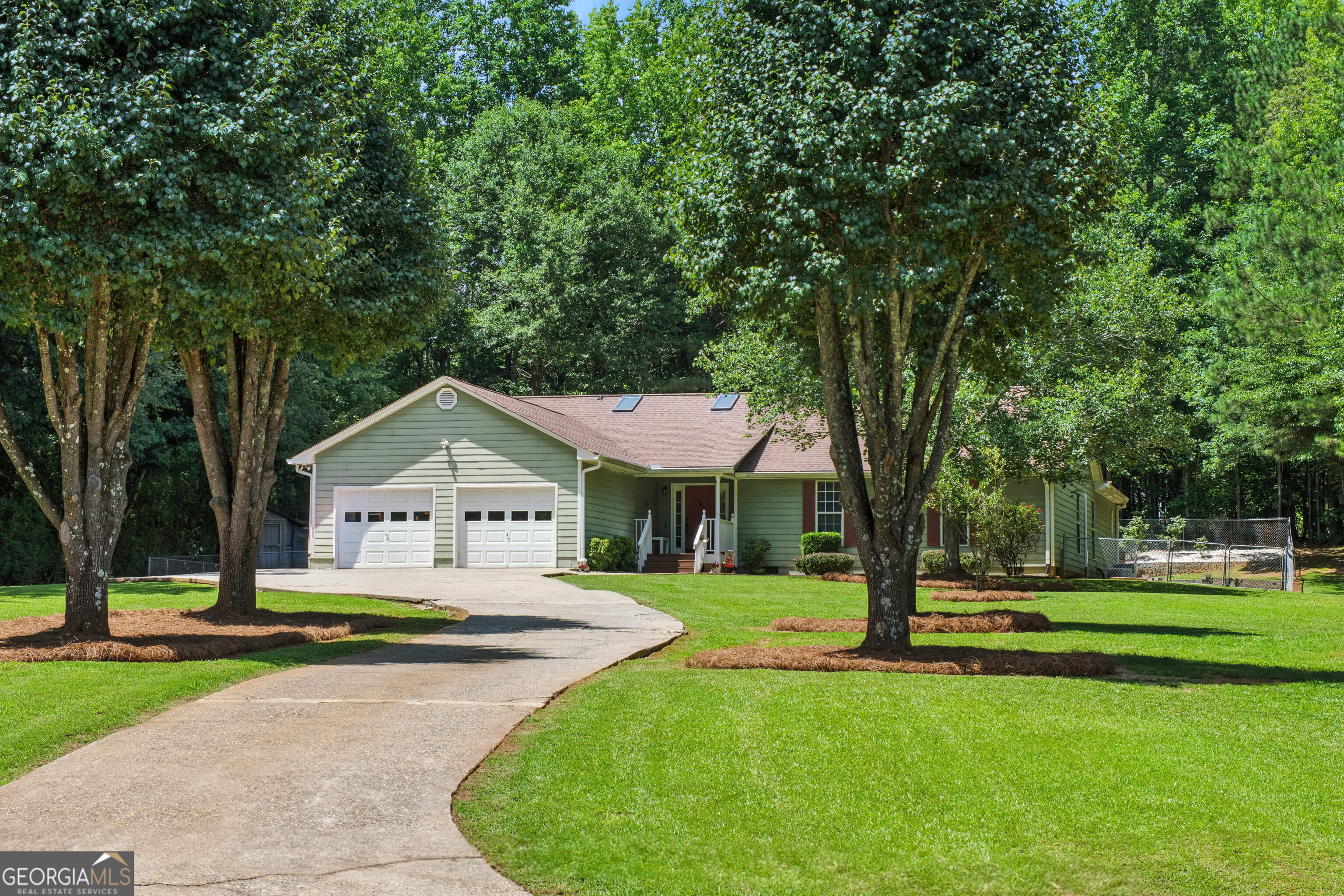1920 Daves Creek Trail Property Photo 1