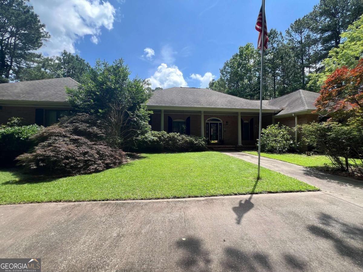 728 Ebenezer Road Property Photo 1