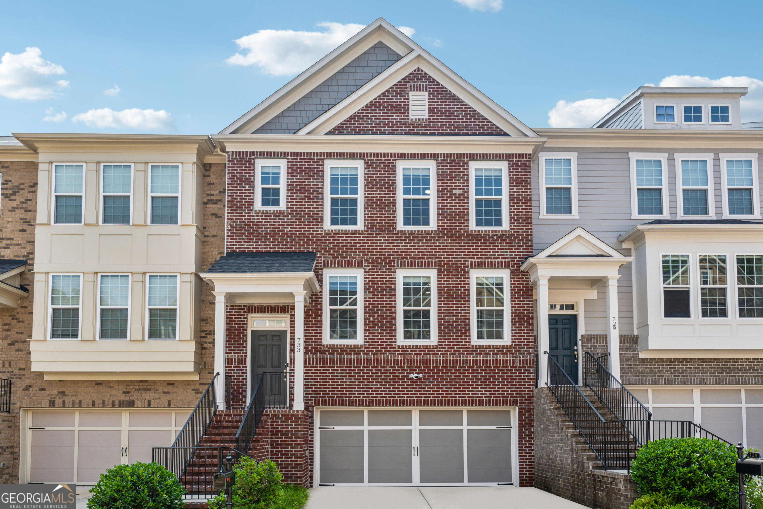 733 Wexford Cove Way Property Photo 1