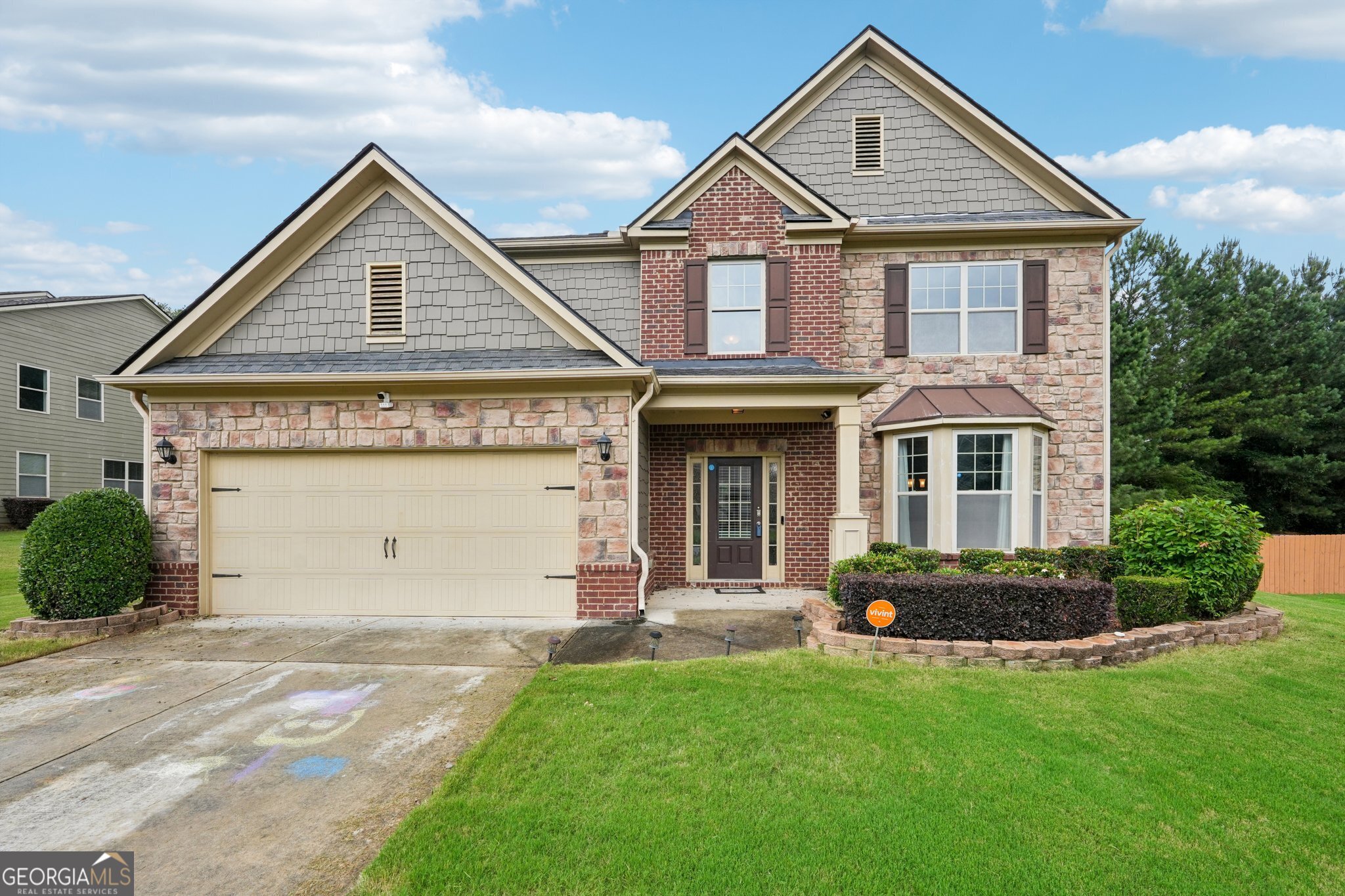 1610 Kenilworth Lane Se Property Photo 1