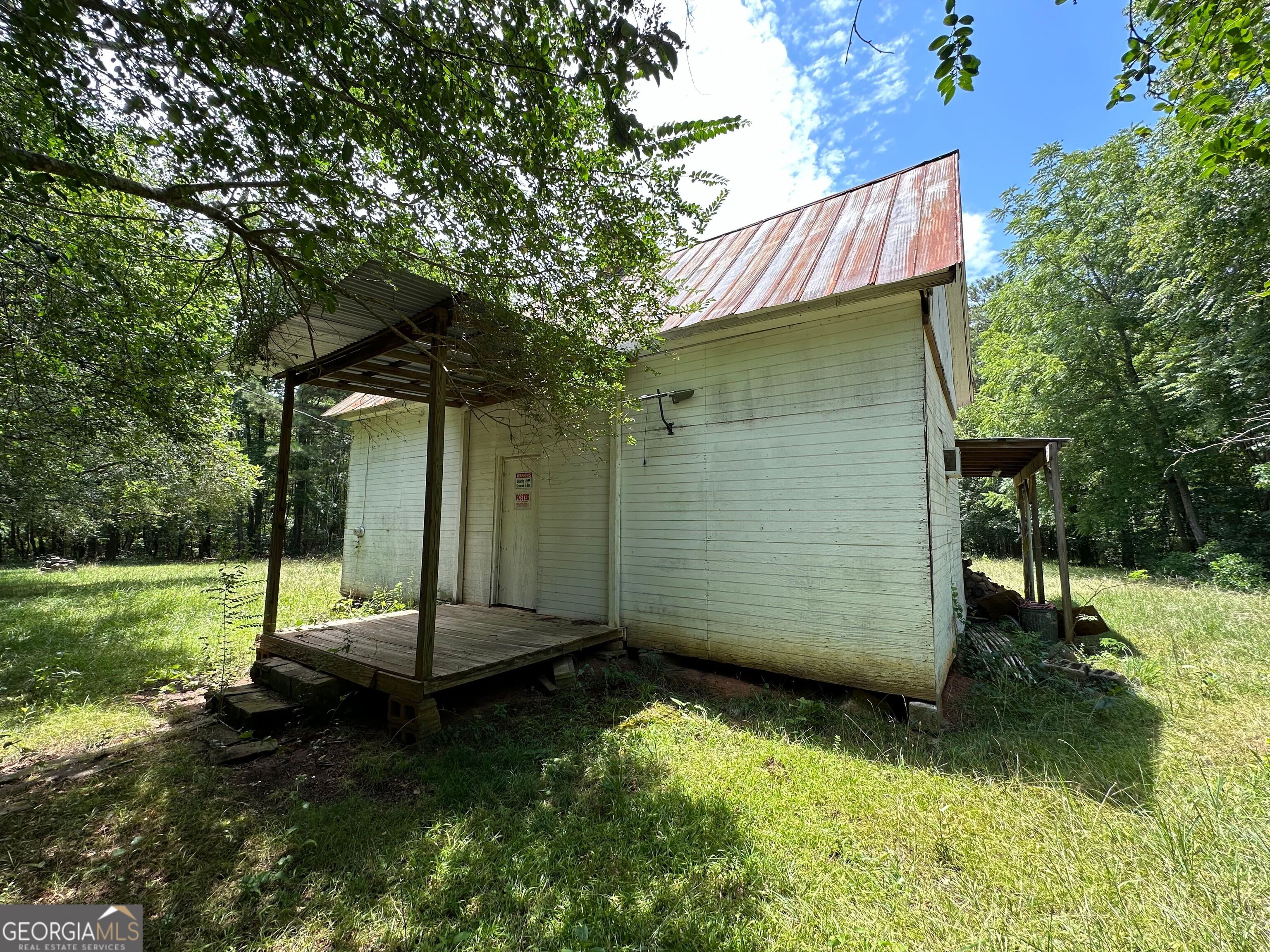 5657 Springfield Road Property Photo 1