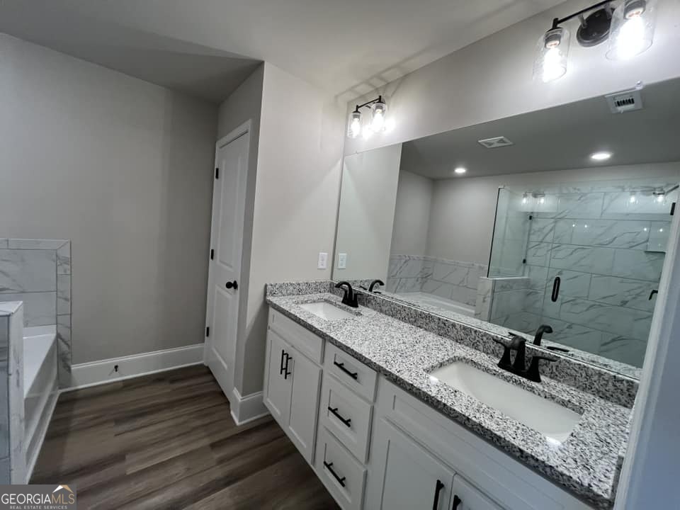 45 Creekside Commons Drive Property Photo 14