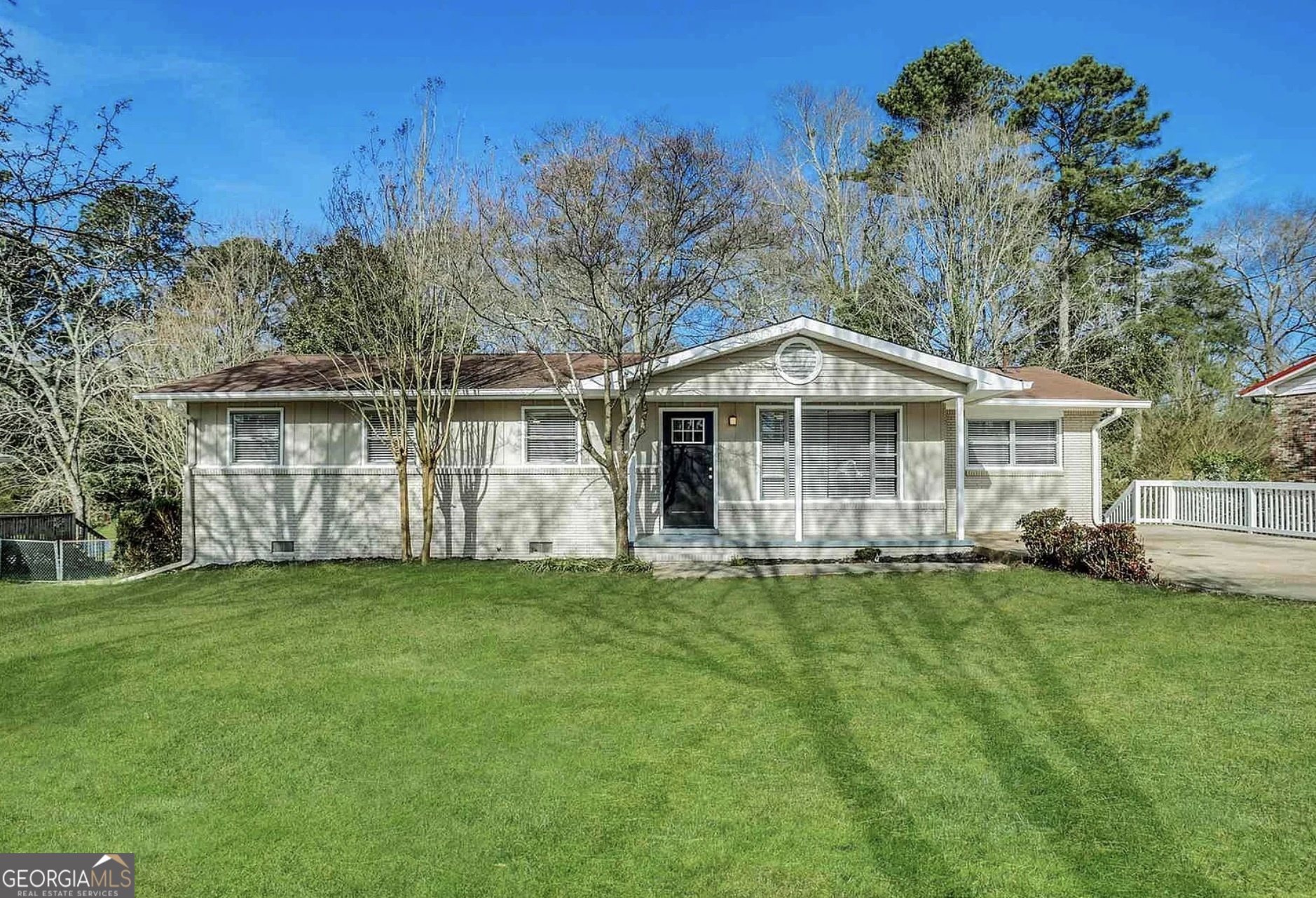 4385 Midway Road Property Photo 1