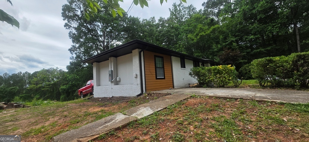 4916 Campbellton Road Sw Property Photo 4