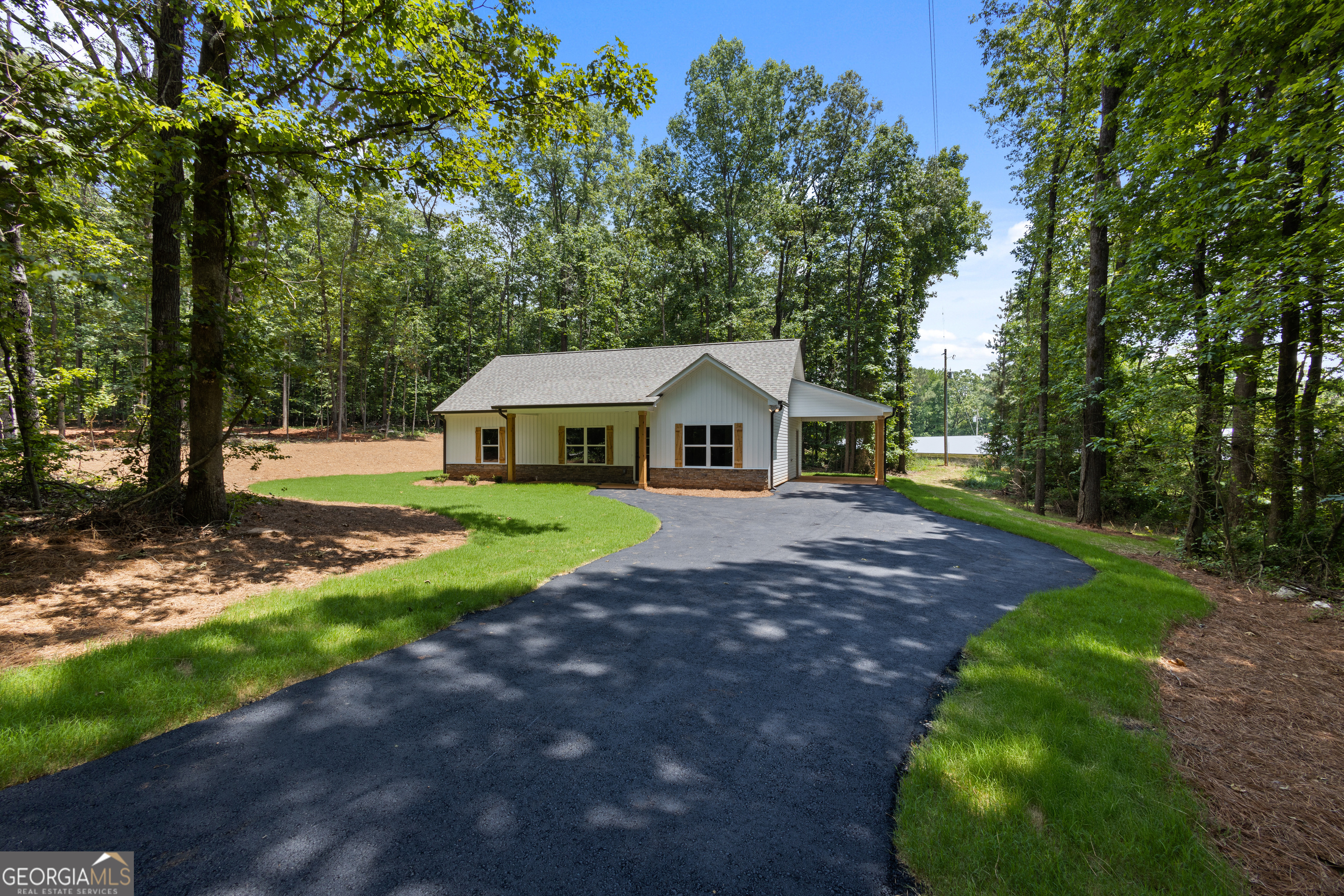 220 Dunn Road Property Photo 1