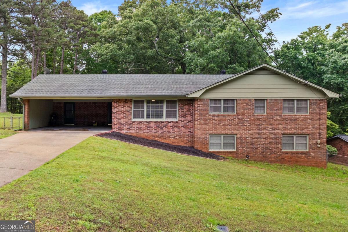 4433 Lake Forest Drive Property Photo 1