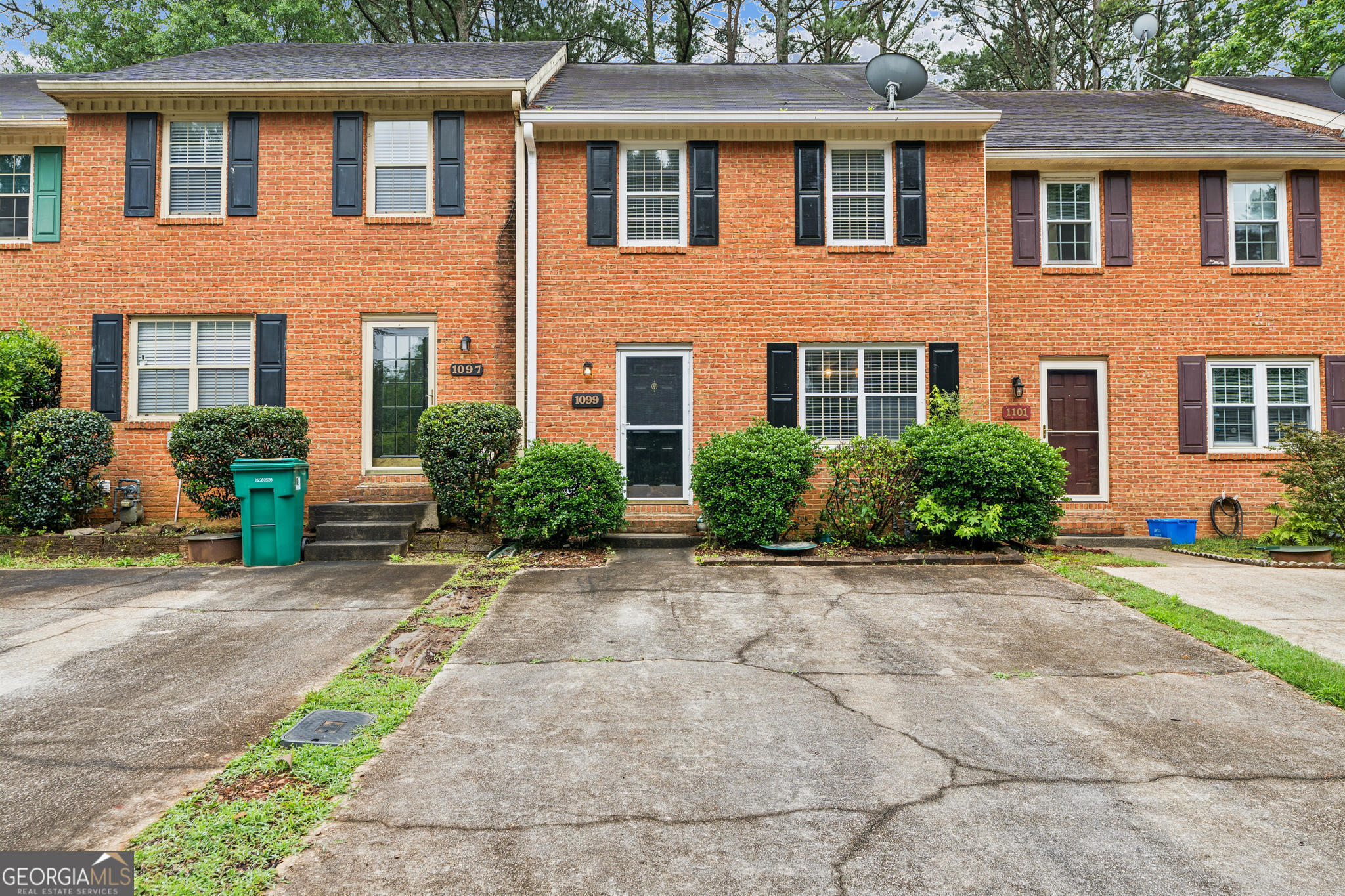 1099 Westfield Trace Se Property Photo 1